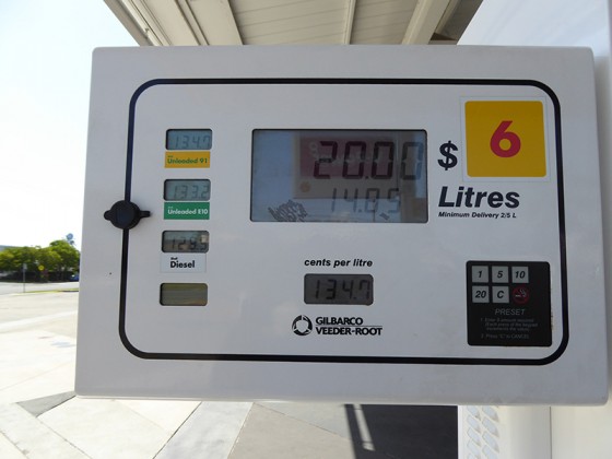 2015/03/08 10:08 オーストラリアのガソリン価格