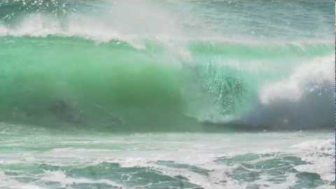 Kelly Slater and Jay (Bottle) Thompson score flawless conditions at Burleigh heads.